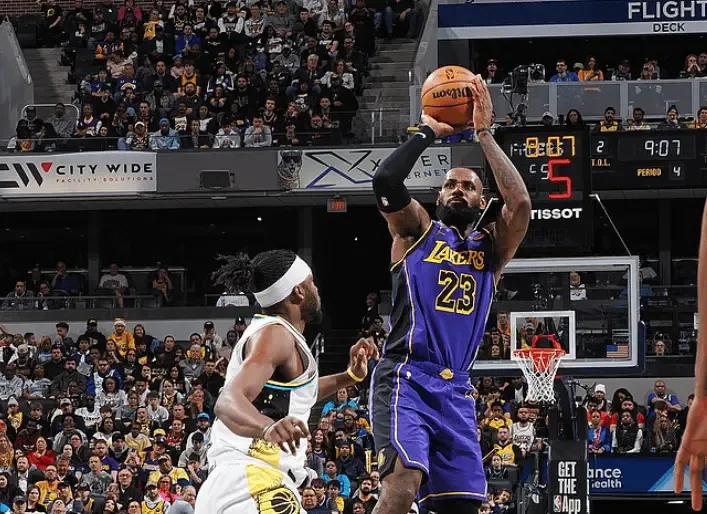 全明星赛集结日走向成谜，勒沃库森绝杀压哨，引发热议，纪律约束更严格 