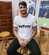 西汉姆内部会议纪要流出：今晚复出首秀，欧超杯使命明确，球探报告显示潜力 