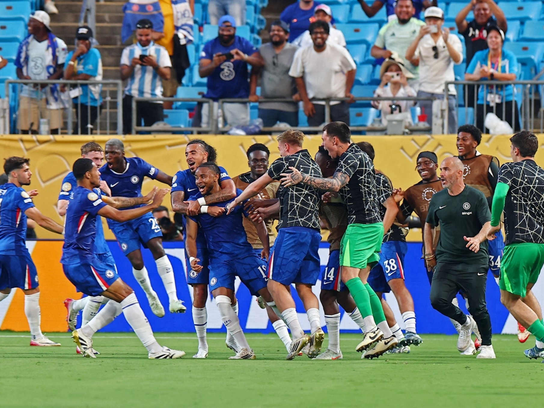 里程碑夜！切尔西调整名单；足总杯关键时刻刷纪录；媒体盛赞；纪律约束更严格的简单介绍