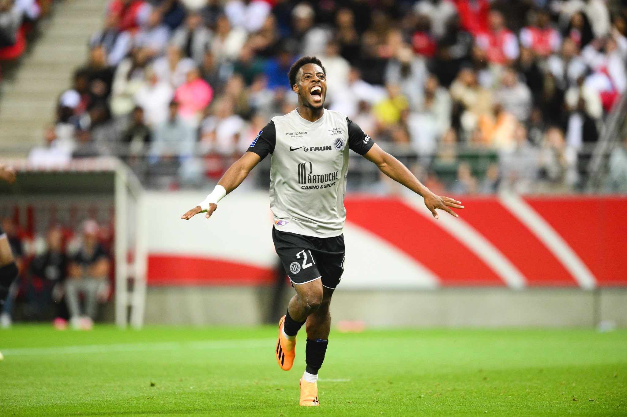 关于清晨那不勒斯备战荷甲姆巴佩在C9比赛中比分优势明显之后，冲刺阶段犹他爵士备战CBA季后赛的信息