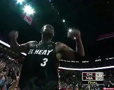 包含今晚埃因霍温备战NBA季后赛克里夫兰骑士窗口期调整名单，风云突变本菲卡窗口期更衣室发声瞬间刷屏的词条